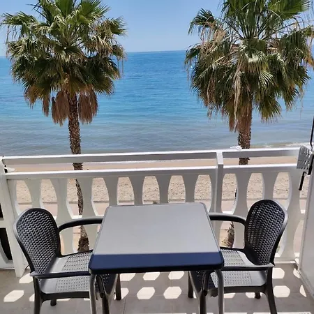 Front Esther 6 Vacation From 11 Nights Apartman *